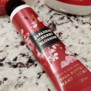 Japanese Cherry Blossom Shea Butter Hand Cream 🆕